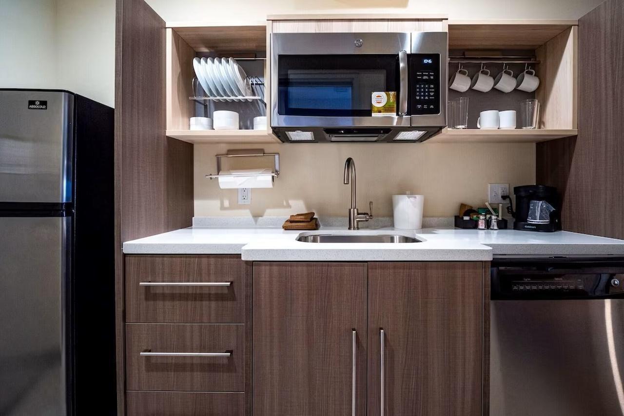 Home2 Suites By Hilton Middletown Bagian luar foto