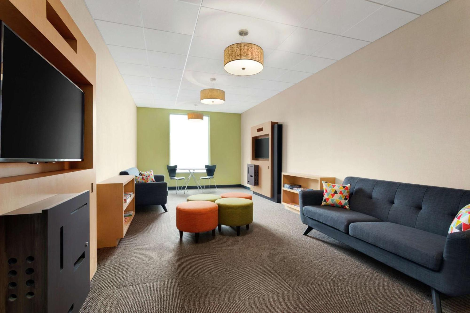 Home2 Suites By Hilton Middletown Bagian luar foto