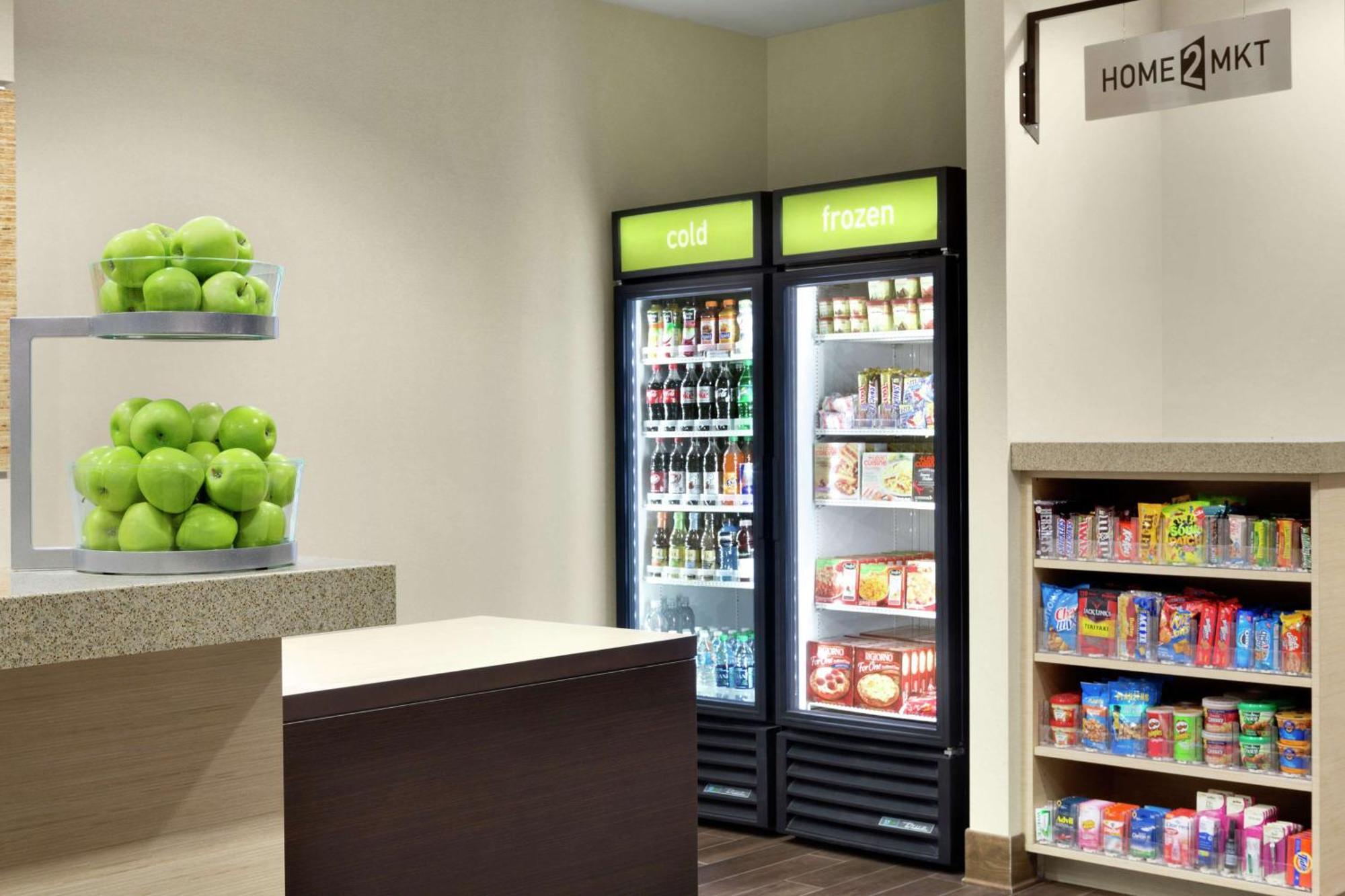 Home2 Suites By Hilton Middletown Bagian luar foto